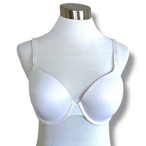 Victorias Secret 36C Bra White Wear Everywhere T-shirt Lightly Lined Underwire